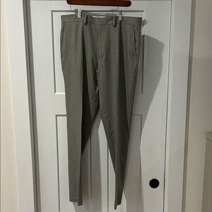 Kenneth Cole Reaction Gray Tailored Trousers